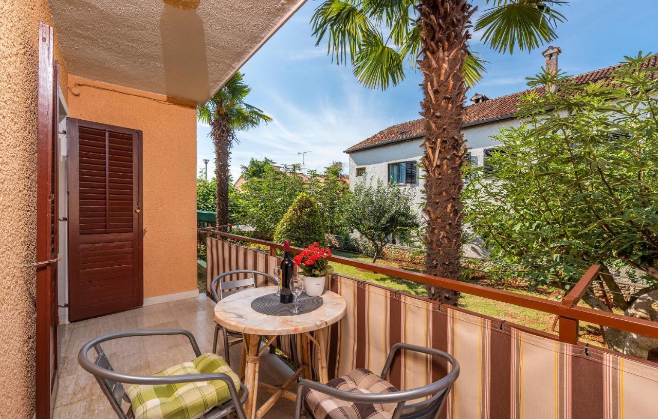 Apartments Feniks Porec Poreč Exterior foto