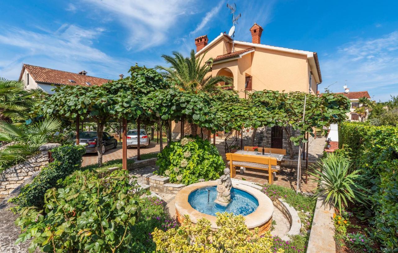 Apartments Feniks Porec Poreč Exterior foto