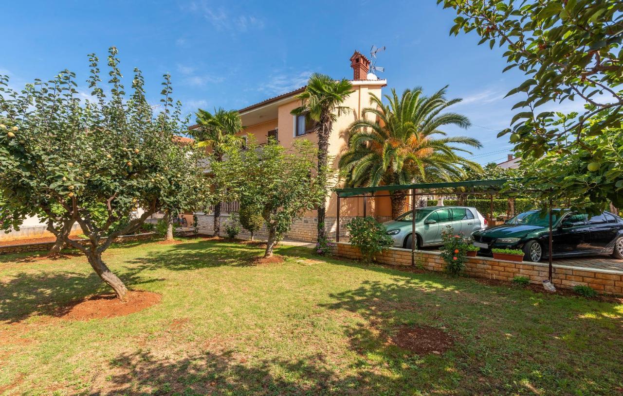 Apartments Feniks Porec Poreč Exterior foto