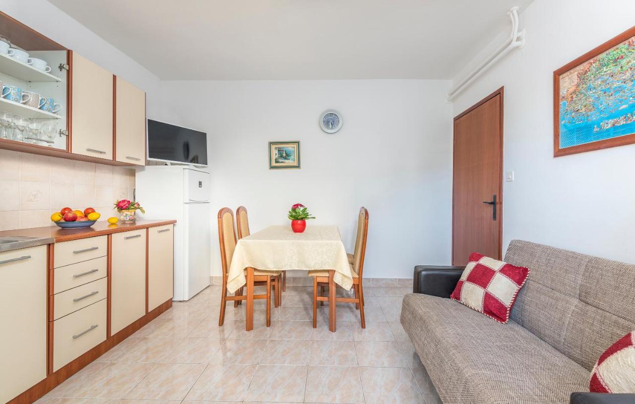 Apartments Feniks Porec Poreč Exterior foto